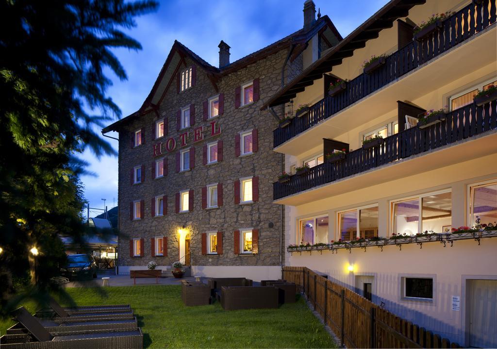 Hotel Bellaval Scuol Bagian luar foto